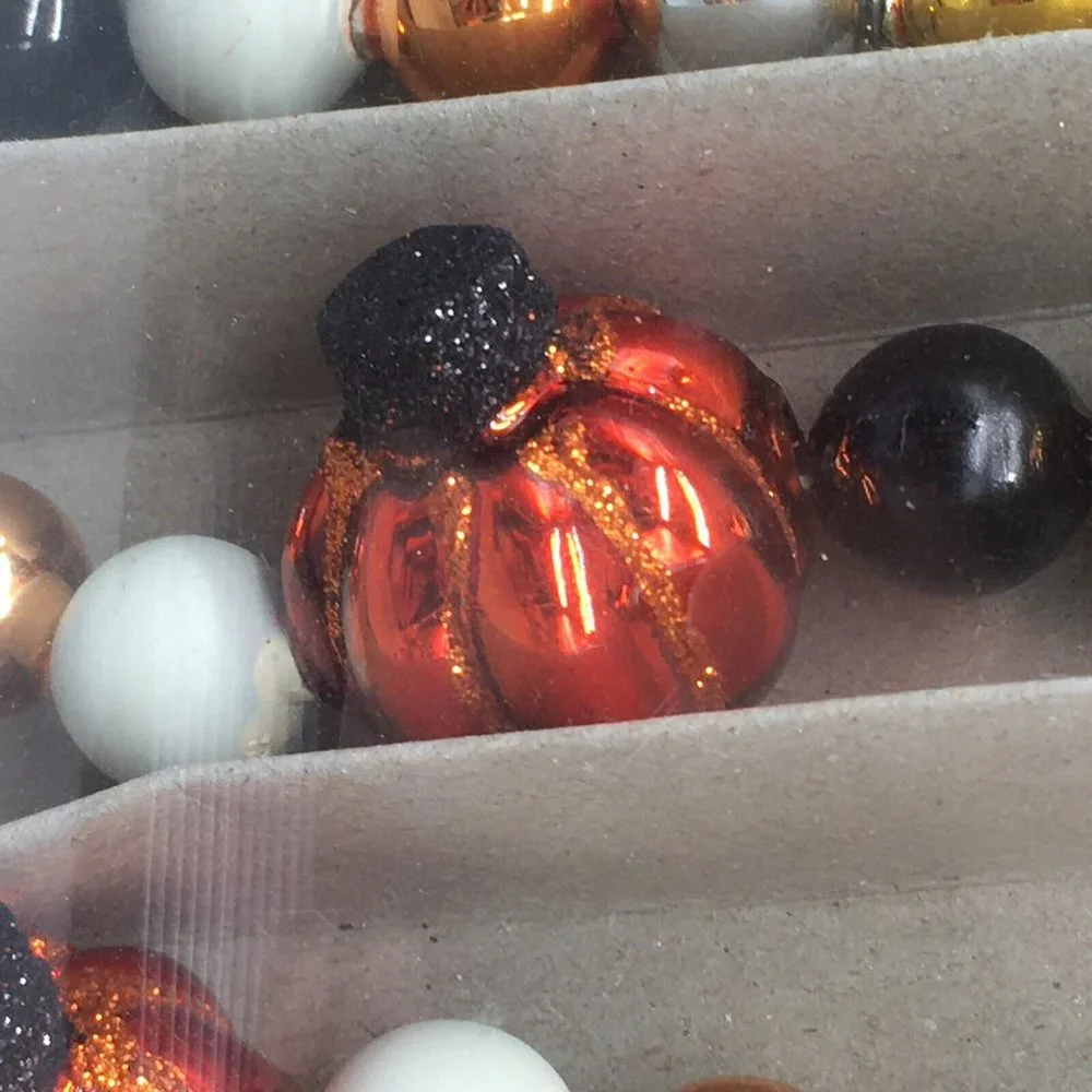 RADKO Shiny Brite GLASS GARLAND 7ft Pumpkin Halloween Black Orange Gold White